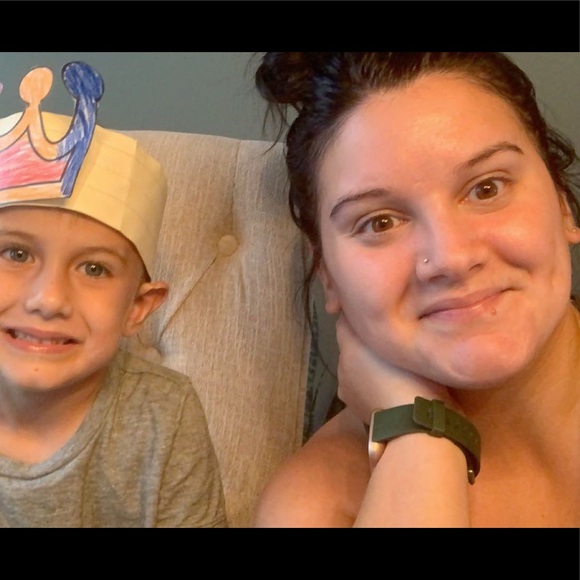 🔆MEET YOUR SELLER!🔆 - Picture 9 of 14